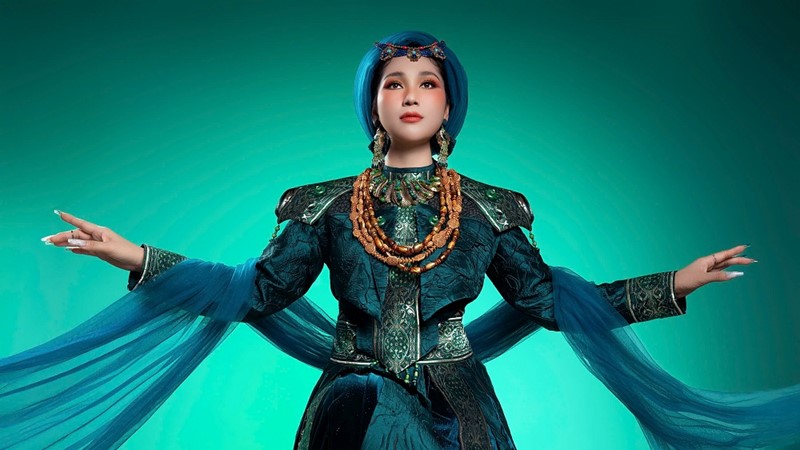 Nữ nghệ sĩ đa tài khiến khán giả nức nở khen khi tái hiện hình ảnh Thái hậu Dương Vân Nga 