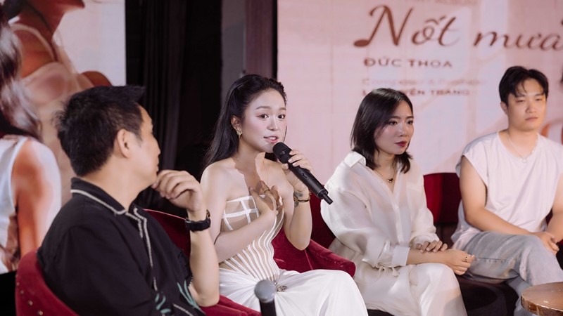 Á quân Tiếng hát Việt toàn cầu bất ngờ đổi nghệ danh, ra mắt album đầu tay “Nốt mưa“
