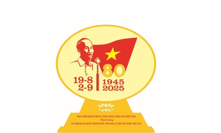 Phê duyệt mẫu biểu trưng quà tặng Kỷ niệm 80 năm Cách mạng tháng Tám thành công và Quốc khánh 2/9 