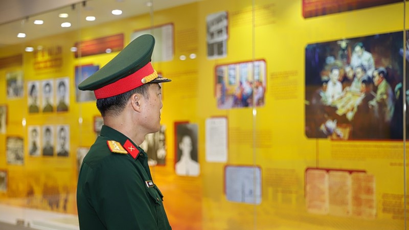 Trưng bày chuyên đề “Mùa thu Độc lập” thể hiện khát vọng, ý chí độc lập, tự cường của dân tộc