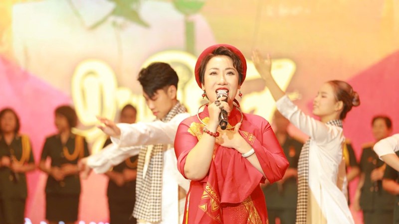 Ra mắt album “Duyên 7” với thông điệp nuôi dạy con bằng trái tim từ bi