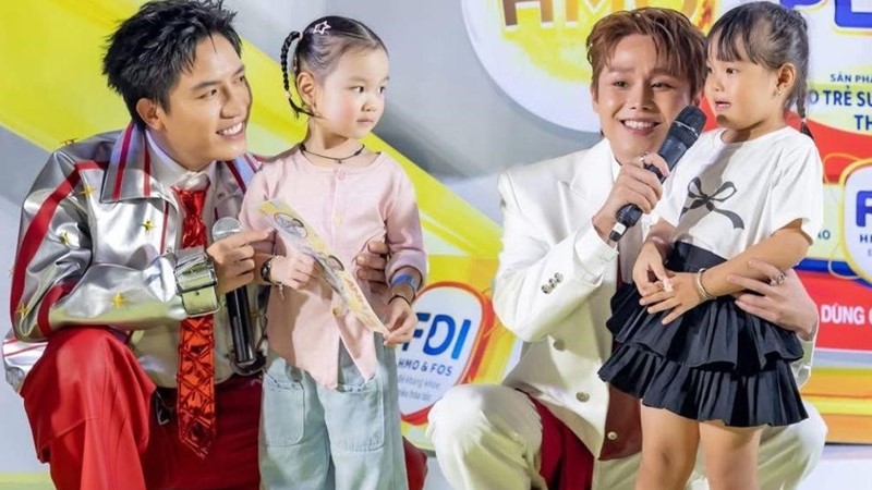 Anh Tú Voi, Võ Tấn Phát, Tăng Duy Tân, Dương Domic rất có dáng "ông bố bỉm sữa" khi giao lưu với fan nhí 