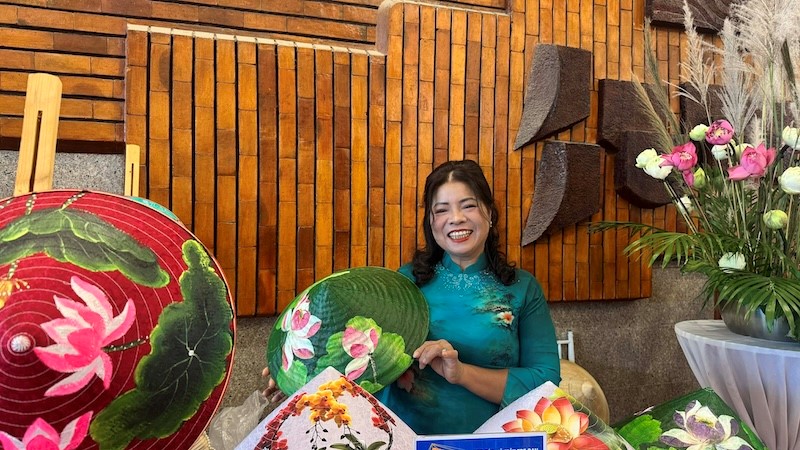 Điểm tựa cho khát vọng đổi mới và phát triển làng nghề truyền thống