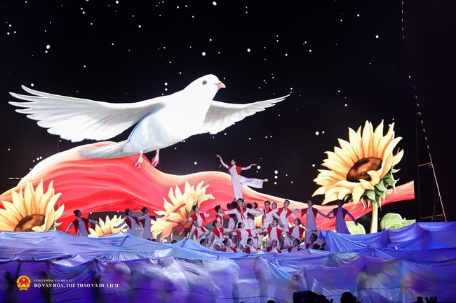 Đại hội XIV của Đảng: Xây dựng và phát triển toàn diện văn hóa và con người Việt Nam