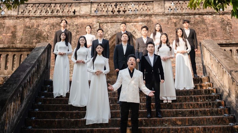 NSND Quốc Hưng kết hợp nhạc sĩ Nguyễn Thành Trung thực hiện bản trường ca “Đất nước hôm nay” chào mừng Đại hội Đảng XIV