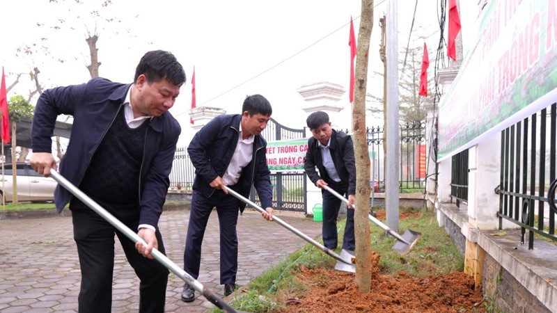 Yên Xuân phát động Tết trồng cây, hướng tới mục tiêu đô thị xanh bền vững
