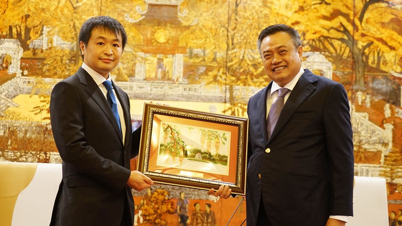 Chủ tịch UBND thành phố Hà Nội Trần Sỹ Thanh tiếp xã giao Đoàn Nghị sĩ Nhật Bản và Tập đoàn Y tế EMS