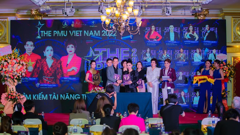   The PMU Việt Nam: Tìm kiếm tài năng phun xăm thẩm mỹ