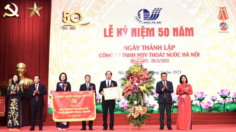 50 năm Khơi dòng nước trong xanh