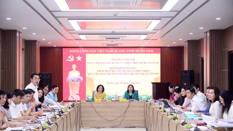 Quận Tây Hồ cần tiếp tục thực hiện nghiêm quy chế dân chủ trong giải phóng mặt bằng ​