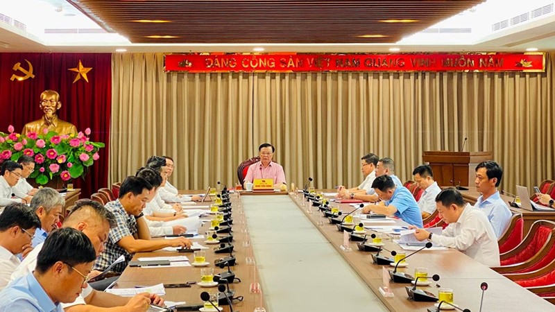 Vận dụng cơ chế đặc thù, tập trung tháo gỡ khó khăn cho đường Vành đai 4  ​