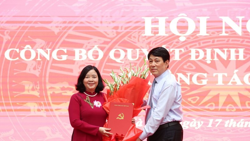 ​  Bà Bùi Thị Minh Hoài - Trưởng ban Dân vận Trung ương được điều động làm Bí thư Thành ủy Hà Nội
