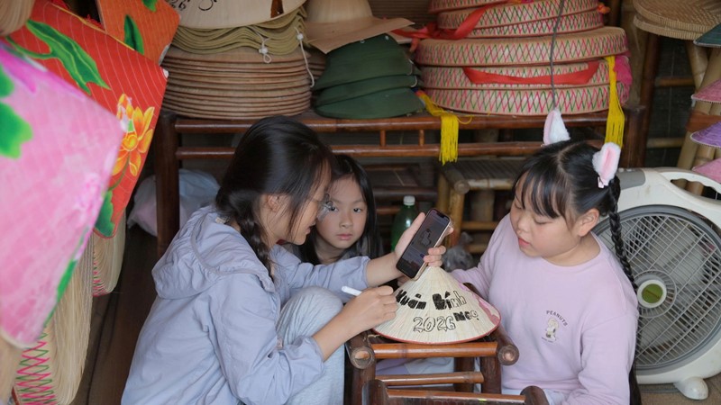 Phát triển văn hóa Thủ đô: Từ không gian sáng tạo đến hệ sinh thái công nghiệp văn hóa