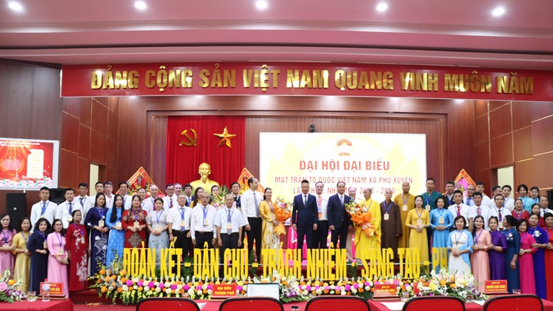 Đại hội đại biểu MTTQ Việt Nam xã Phú Xuyên lần thứ I, nhiệm kỳ 2025 - 2030 thành công tốt đẹp