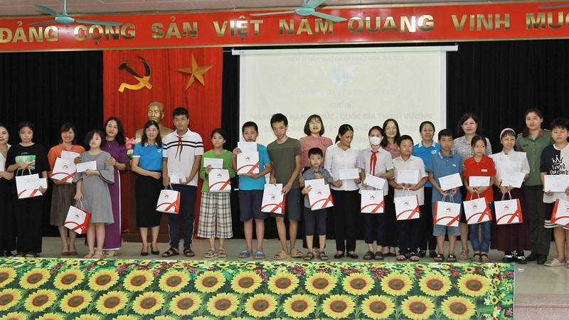 Sơ kết công tác Hội 6 tháng đầu năm 2023, chuỗi hoạt động ý nghĩa với chủ đề  “Gia đình hạnh phúc - Quốc gia thịnh vượng”.