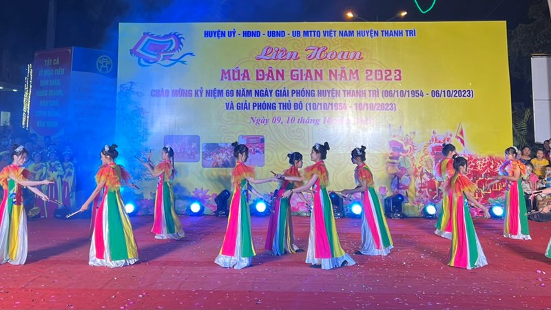 Liên hoan các điệu múa dân gian huyện Thanh Trì năm 2023