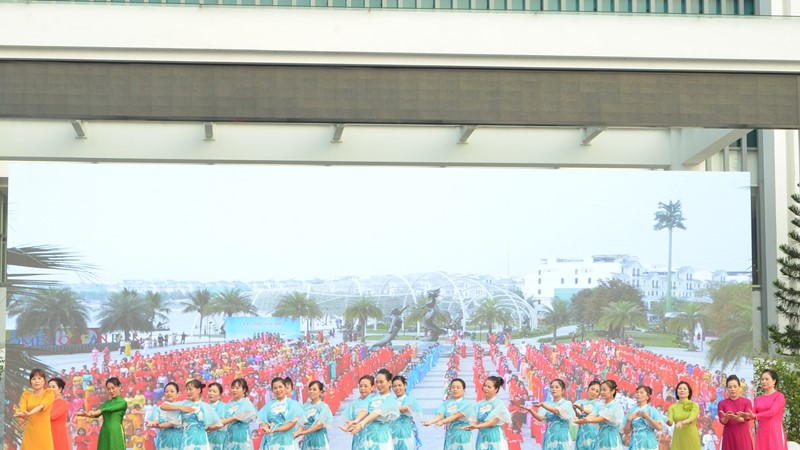 Phụ nữ Gia Lâm tổ chức thành công nhiều chương trình thiết thực, hướng về cơ sở