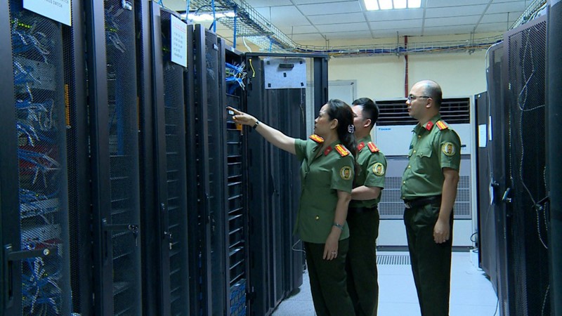 Ứng dụng công nghệ thông tin trong Quản lý xuất nhập cảnh