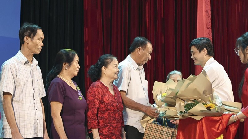 Xã Thường Tín: Biểu dương 100 người cao tuổi tiêu biểu, gương mẫu