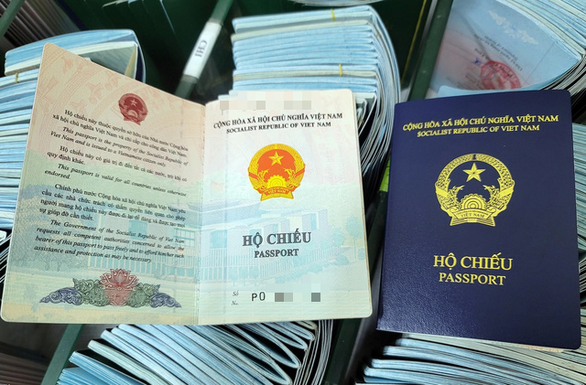 Đức sẽ cấp thị thực cho hộ chiếu mẫu mới của Việt Nam
