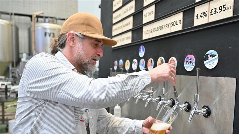 Anh: Thử nghiệm làm việc 4 ngày/tuần