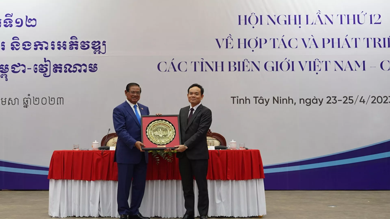 Thúc đẩy mạnh mẽ hợp tác Việt Nam-Campuchia