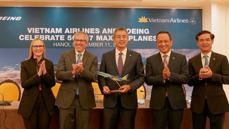 Vietnam Airlines và Boeing ký thoả thuận trị giá 10 tỷ USD