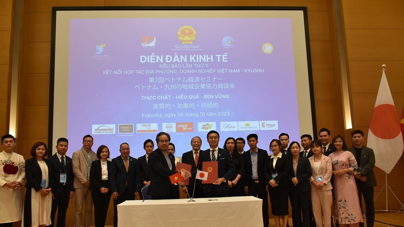 Tăng cường kết nối địa phương, doanh nghiệp và giao lưu nhân dân  giữa Việt Nam và Kyushu