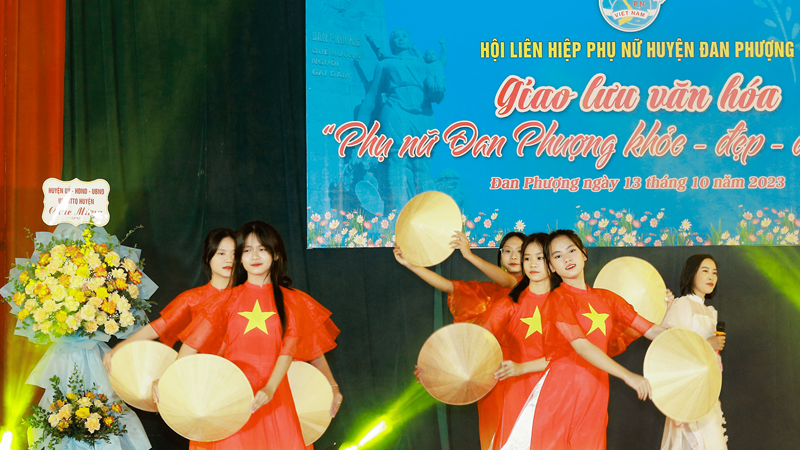 Hội LHPN huyện Đan Phượng kỷ niệm 93 năm ngày thành lập Hội LHPN Việt Nam 20/10