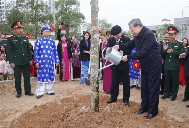 Tổng Bí thư Tô Lâm dự Lễ phát động Tết trồng cây Xuân Ất Tỵ năm 2025 tại Hưng Yên