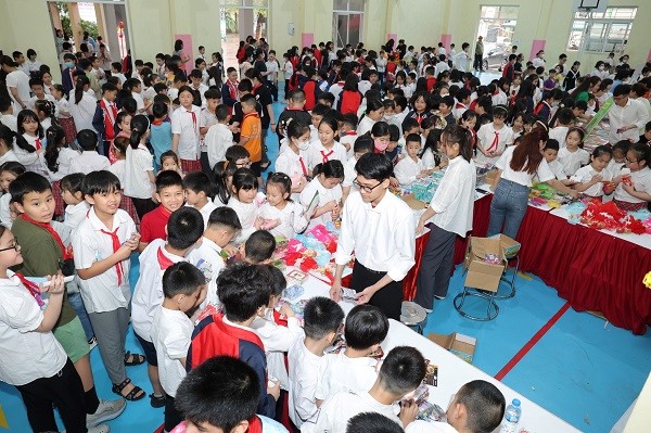 Sách tiếp cận độc giả trẻ