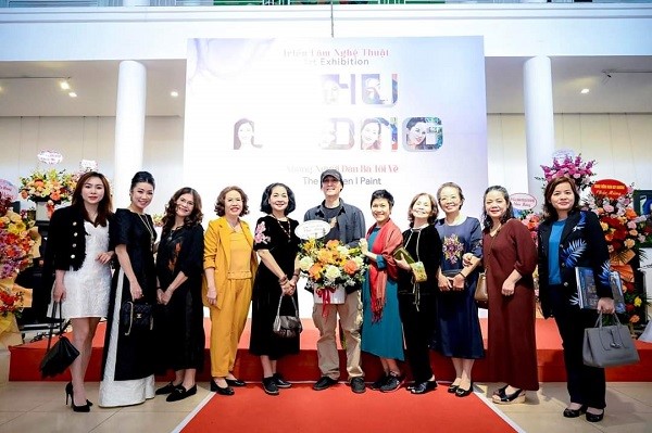 Vẽ phụ nữ là cuộc thử sức mới!