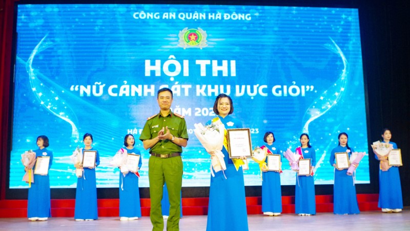 Sôi nổi hội thi “Nữ cảnh sát khu vực giỏi” năm 2023