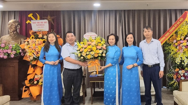  Chúc mừng Ban Tuyên giáo Hà Nội nhân ngày truyền thống ngành Tuyên giáo