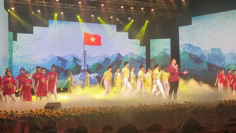 Tiếng Mẹ thân thương - Lan tỏa tình yêu tiếng Việt 