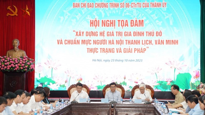 Tìm giải pháp xây dựng chuẩn mực người Hà Nội thanh lịch văn minh toàn diện