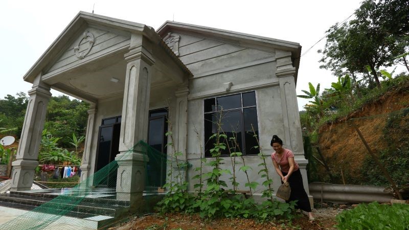 Hỗ trợ nhà ở cho đồng bào dân tộc thiểu số ở Tuần Giáo  