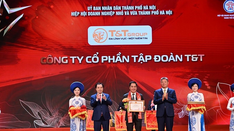 T&T Group được vinh danh tại Lễ tôn vinh doanh nhân, doanh nghiệp Thăng Long 2025