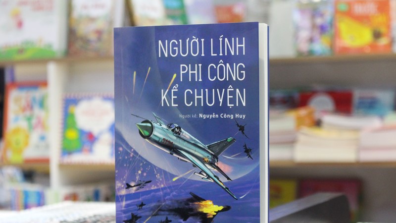 Ra mắt sách kỷ niệm 50 năm chiến thắng Điện Biên Phủ trên không