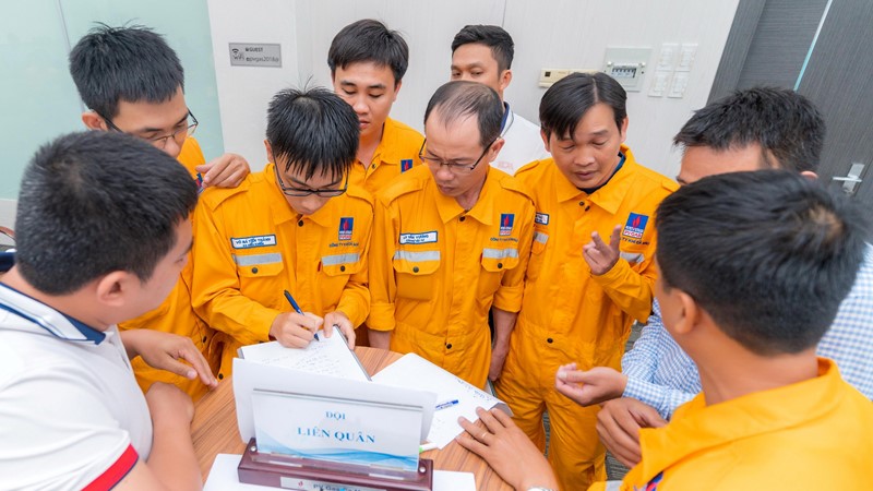 Các chương trình định hướng “Kết nối công nhân, xây dựng tổ chức”