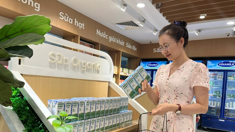 Vinamilk giành giải vàng quốc tế cho sữa tươi và sữa hạt từ Monde Selection 2023