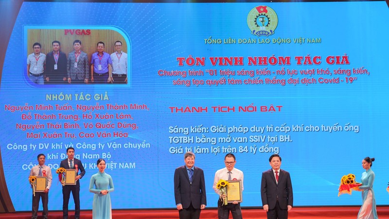 Công ty Dịch vụ Khí và Công ty Vận chuyển Khí Đông Nam Bộ được khen thưởng tại lễ tôn vinh “1 triệu sáng kiến"