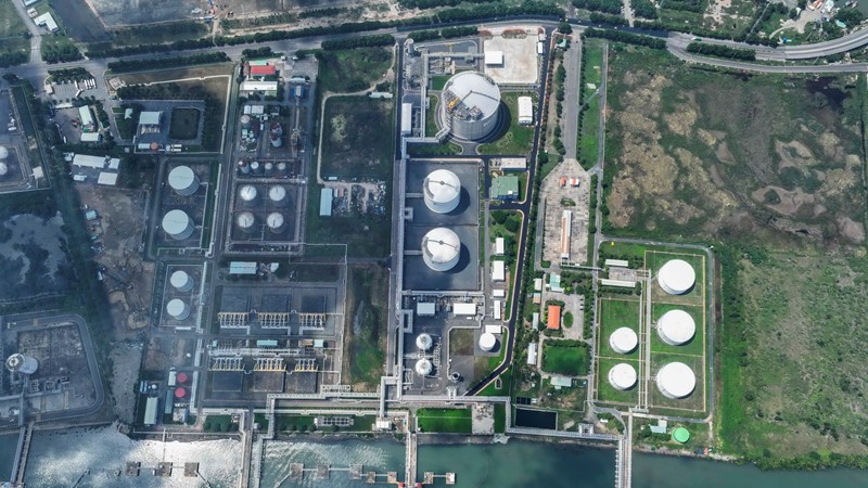 Chuyến tàu LNG đầu tiên đã đưa Việt Nam trở thành “điểm sáng” của thị trường LNG toàn cầu