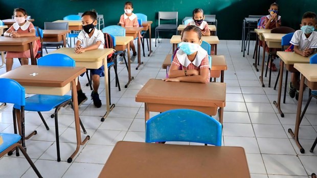 Hàng triệu trẻ em có nguy cơ phải bỏ học toàn toàn do dịch bệnh