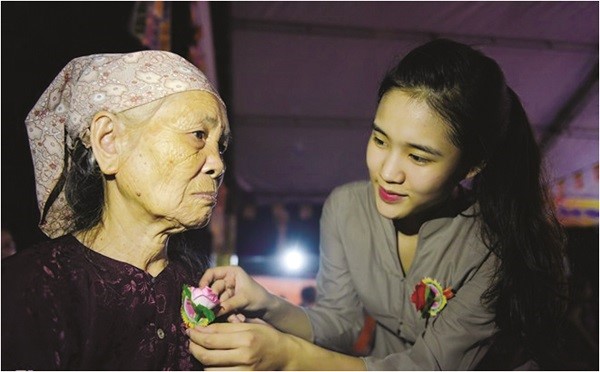Hãy báo hiếu khi cha mẹ vẫn đang còn