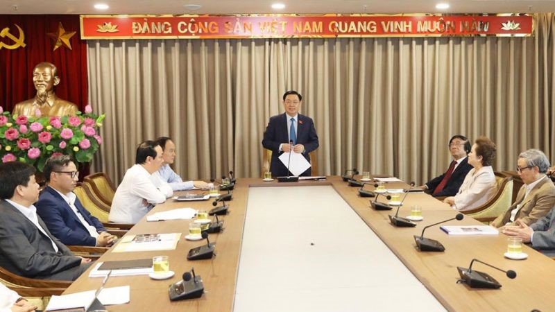 Bí thư Thành ủy Vương Đình Huệ đề nghị các kiến trúc sư hiến kế phát triển đô thị