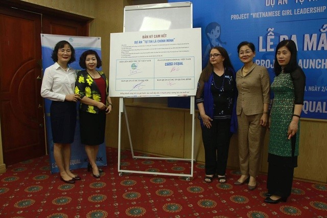 Giúp trẻ em gái  tự tin chăm sóc sức khỏe sinh sản