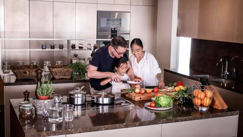 Giá trị những “bữa cơm nhà” trong mắt các sao Việt