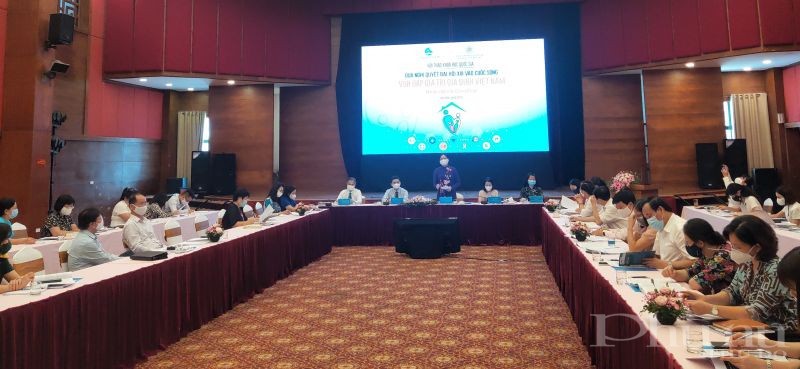 Hướng phụ nữ tới những giá trị tiến bộ, bình đẳng, hạnh phúc