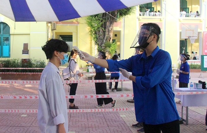 Kết thúc buổi thi đầu tiên kỳ thi tốt nghiệp THPT quốc gia: Đề thi Ngữ văn tạo cảm hứng cho thí sinh